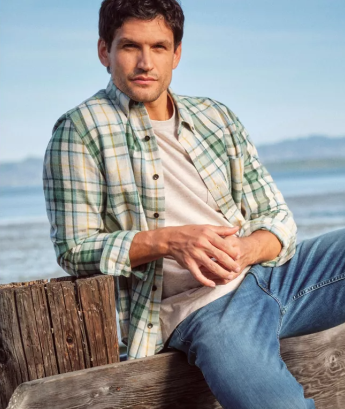 Men's Scotch Plaid Flannel Shirt, Slightly Fitted Untucked Fit